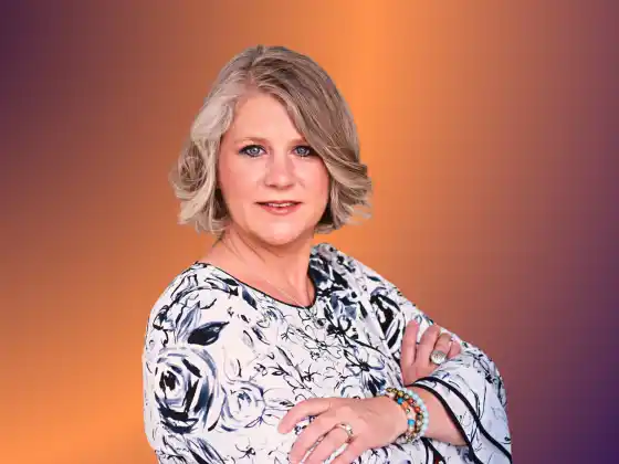 Leanne Holitza,
                            Spirituality, Spirituality, Spirituality, Spirituality, Spirituality, Spirituality, Spirituality, Career Development, Health & Wellness, Health & Wellness, Health & Wellness, Spirituality, Career Development, Health & Wellness, Health & Wellness
                            Expert at Simpósio do Solstício de Verão